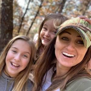 Meet your Posher, Sterling